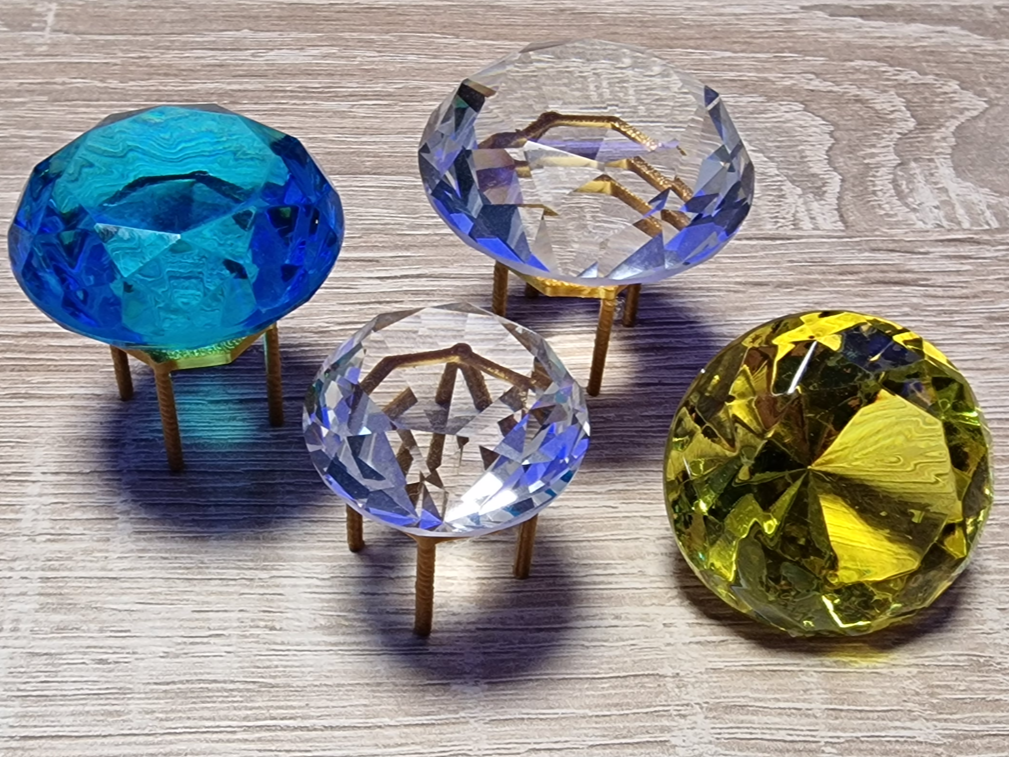Chaos Emerald Holder