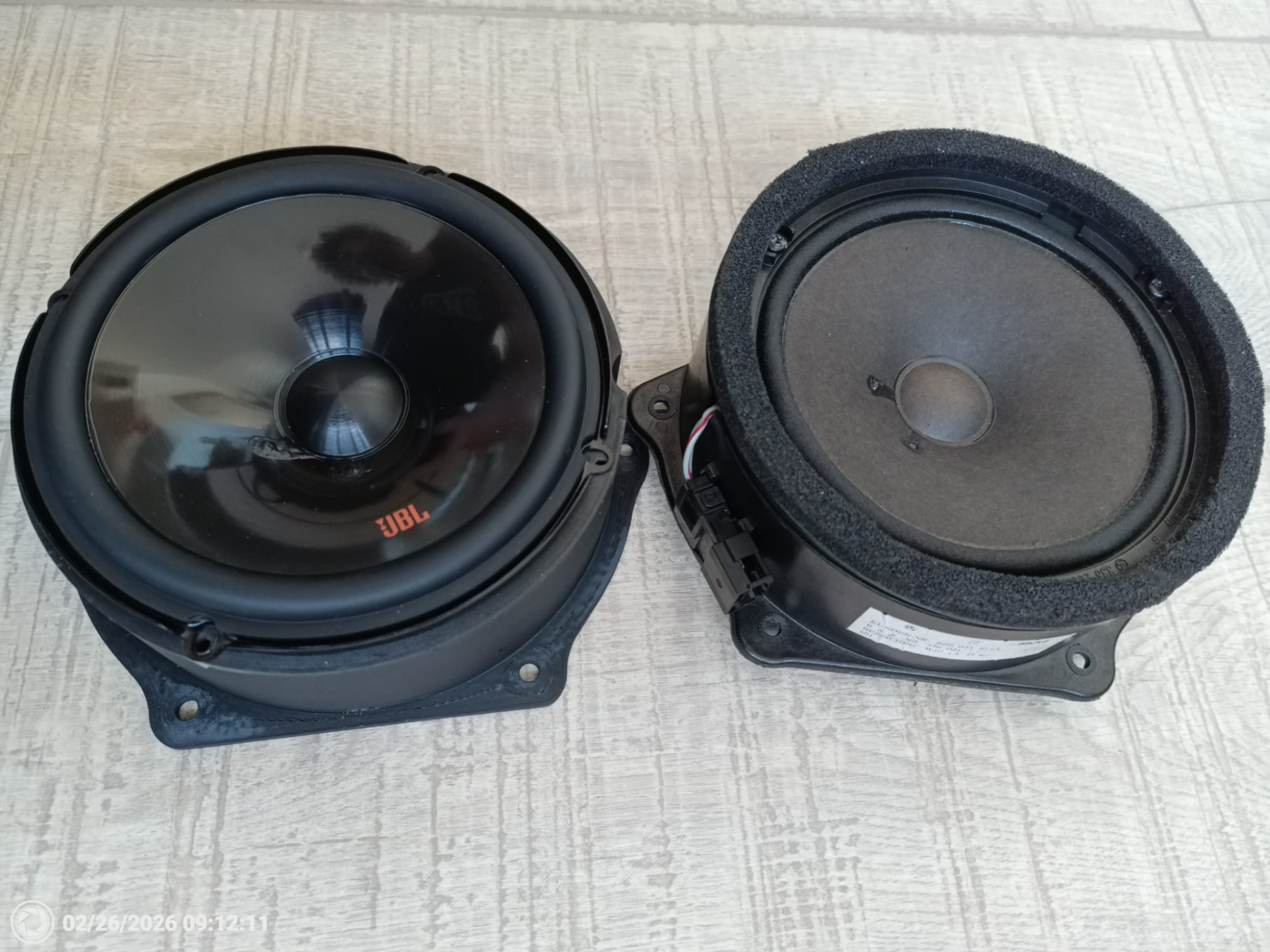Audi A2 speaker adaptor / speaker ring