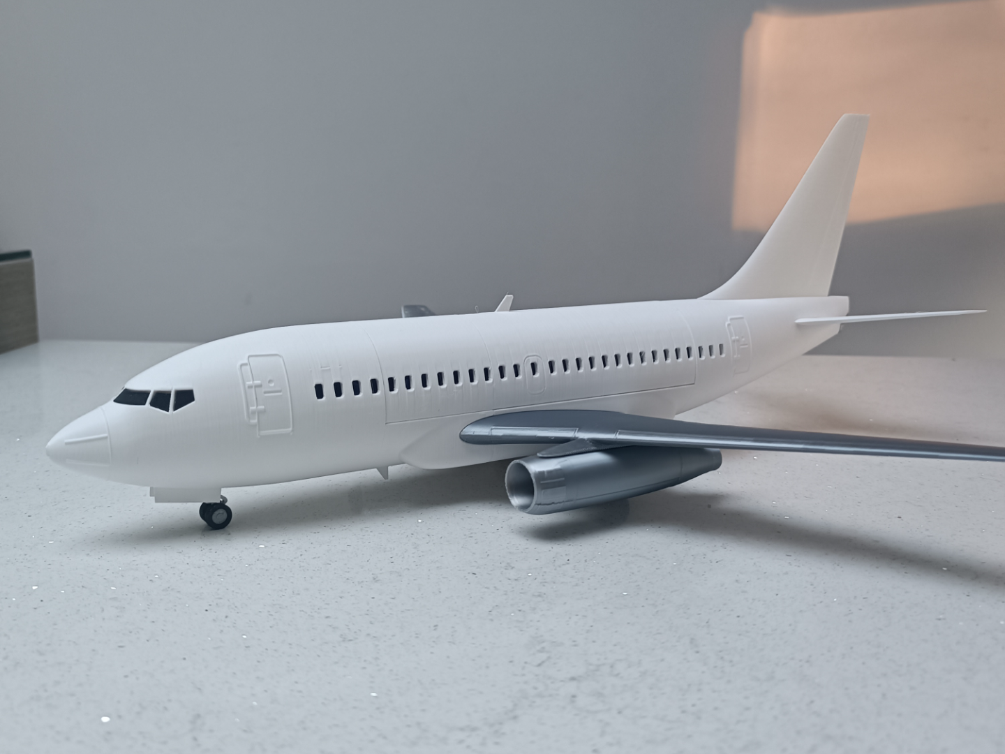 737-100 model 1/80 Scale