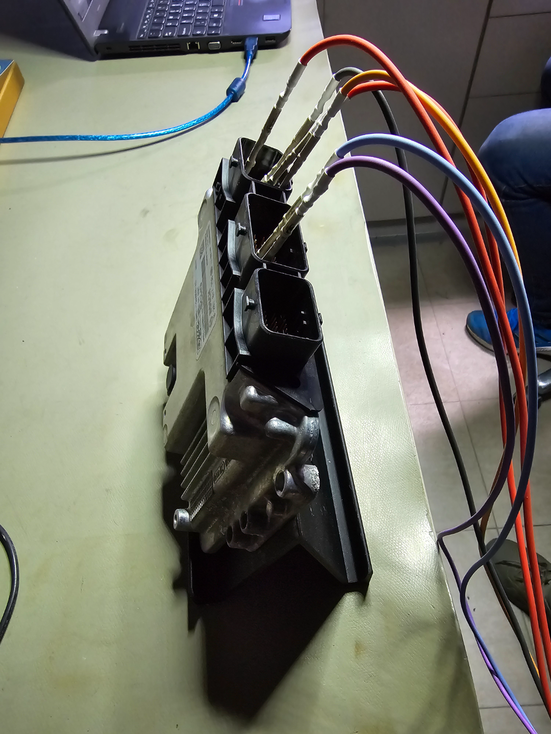 ECU Stand for bench programming