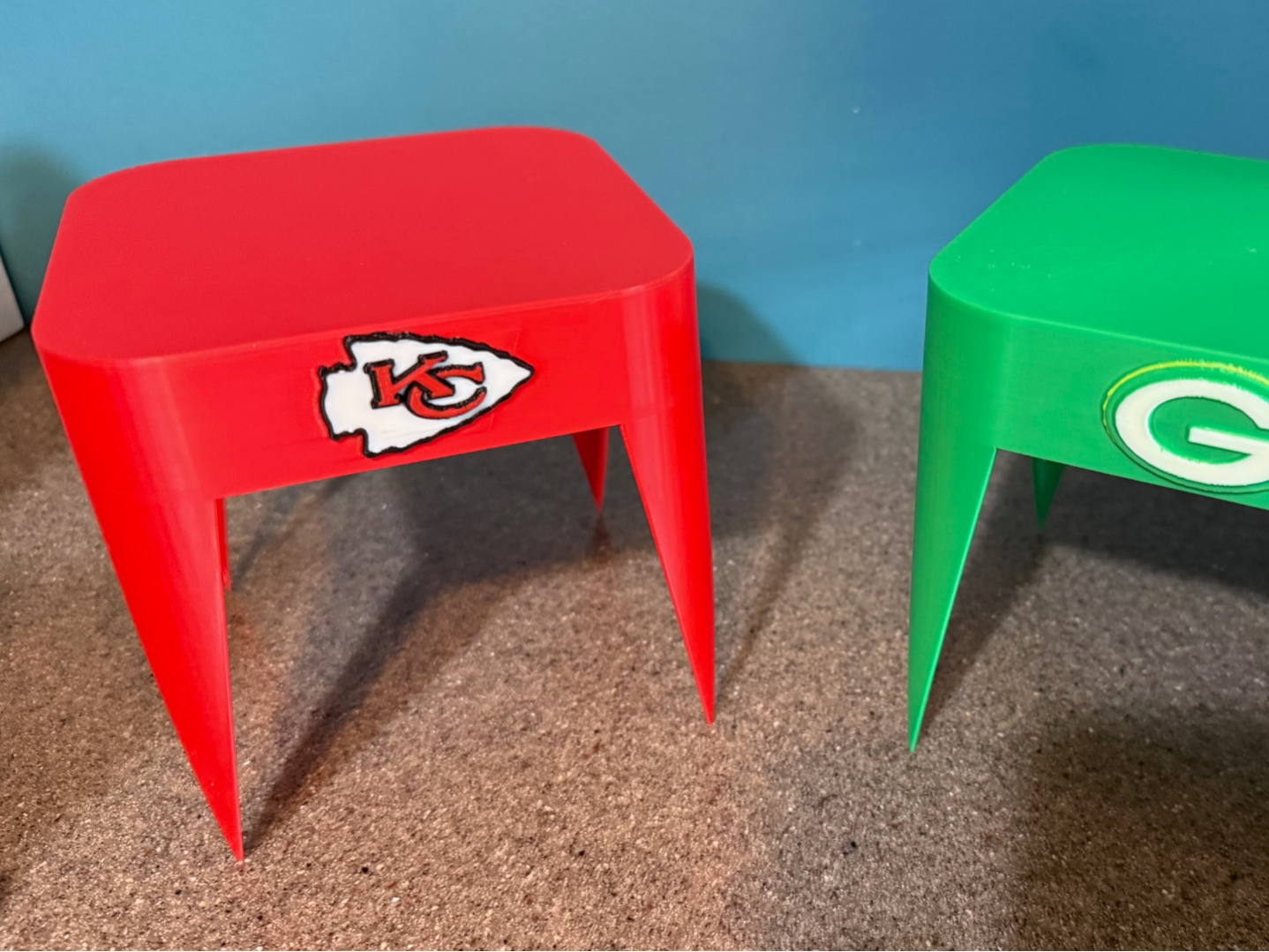 FOCO BRXLZ NFL Helmet Stands