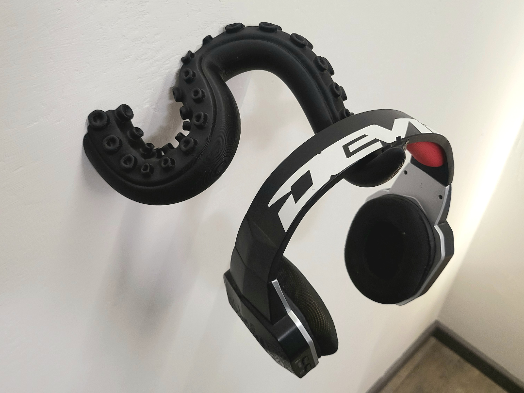 tentacle headphone wall v2