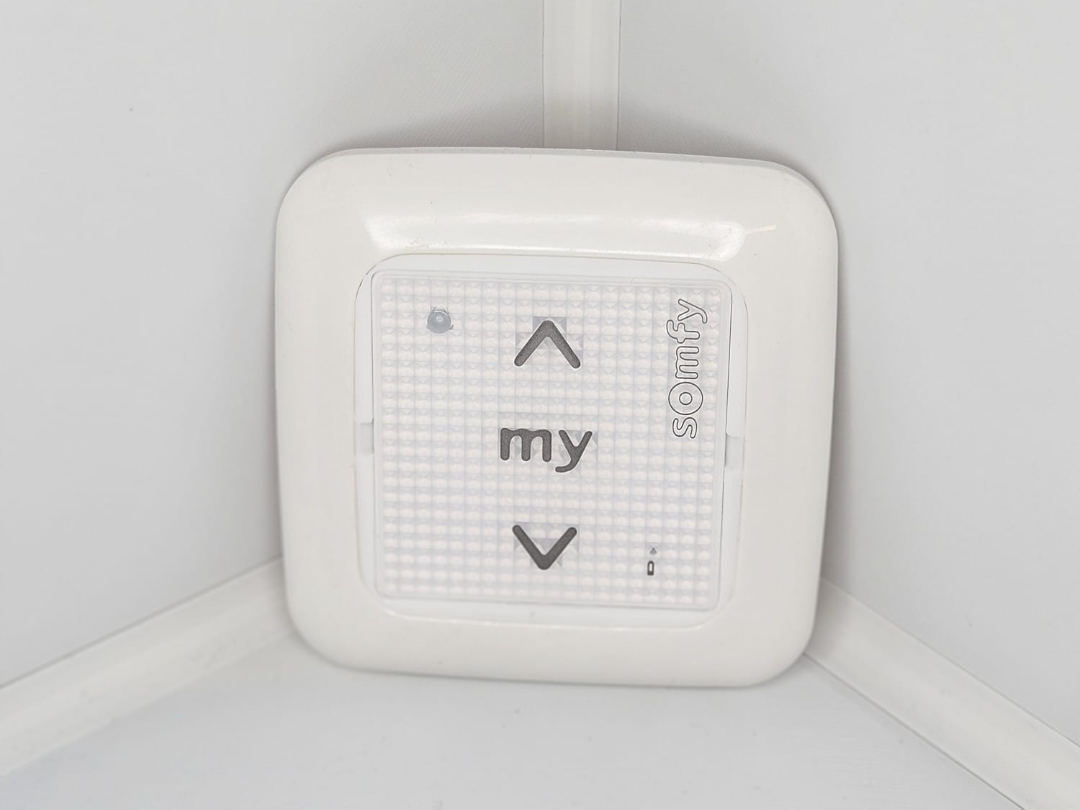 Adapter für Somfy Funkwandschalter / Busch & Jäger