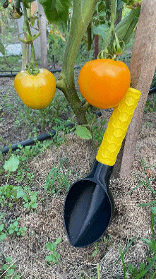 GARDENING SHOVEL