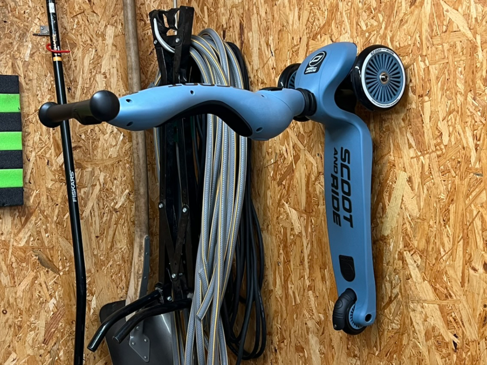 Scoot And Ride Wall mount - version 2
