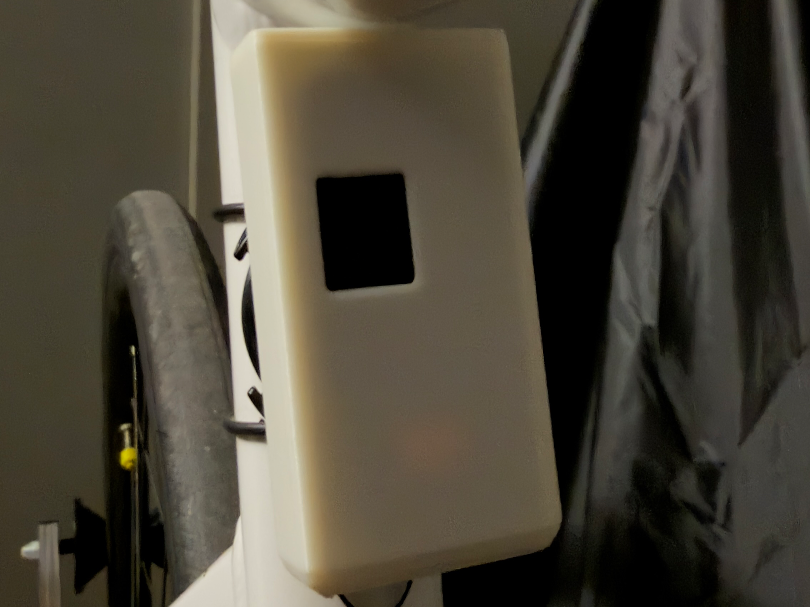 Case for remote control BFt with Garmin connection