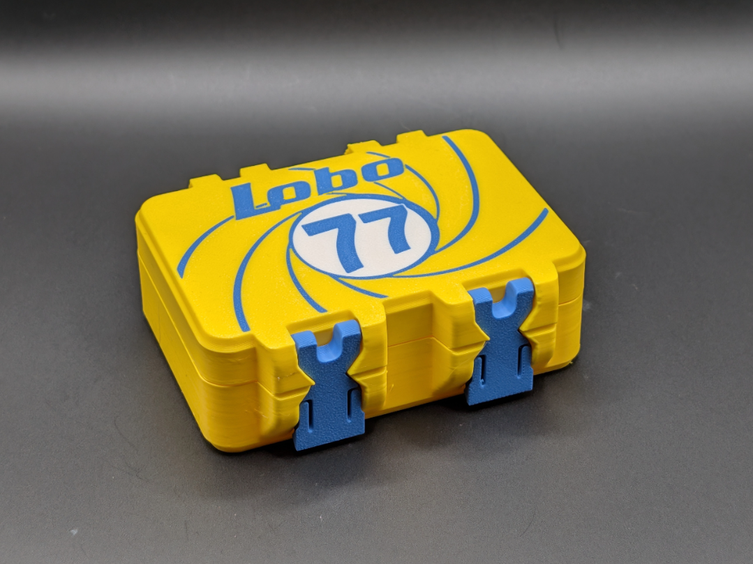Lobo 77 Card Box - SnapLock