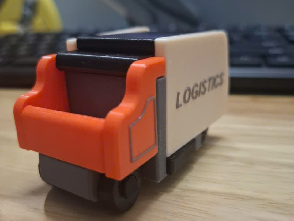 Brio-Compatible Logistics Truck