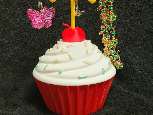 cupcake jewelry holder