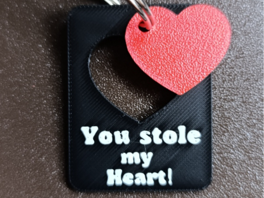 keychain whit a stolen heart