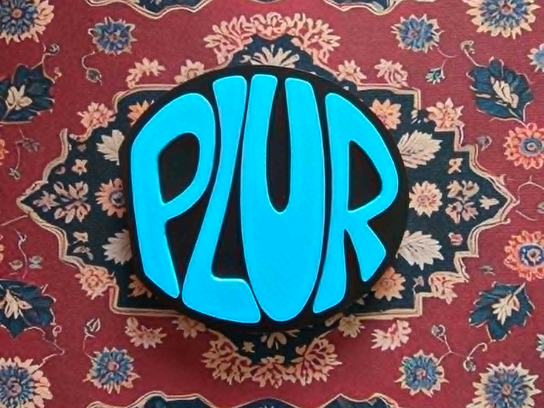 PLUR Pendant 2