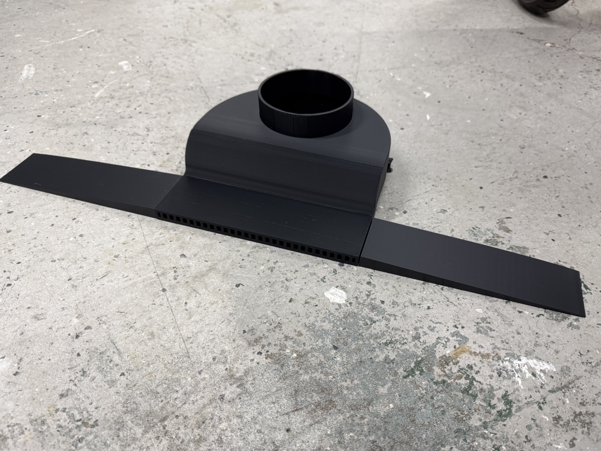 3D Printer Garage Door Exhaust Vent - 4" Hose
