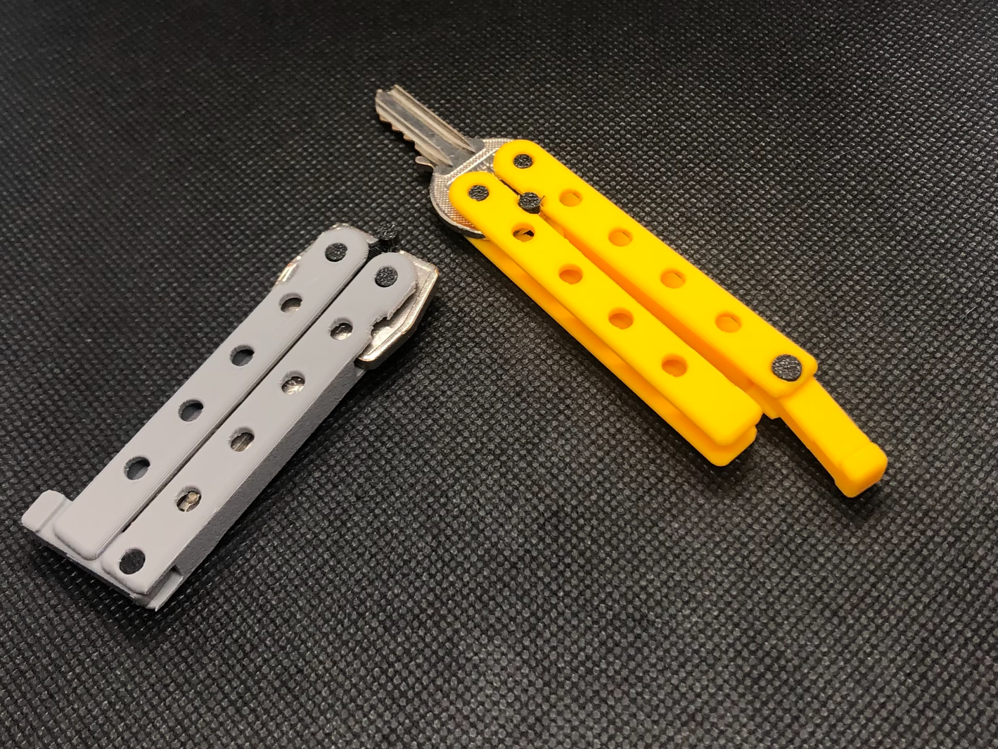 Balikey - butterfly knife for keys