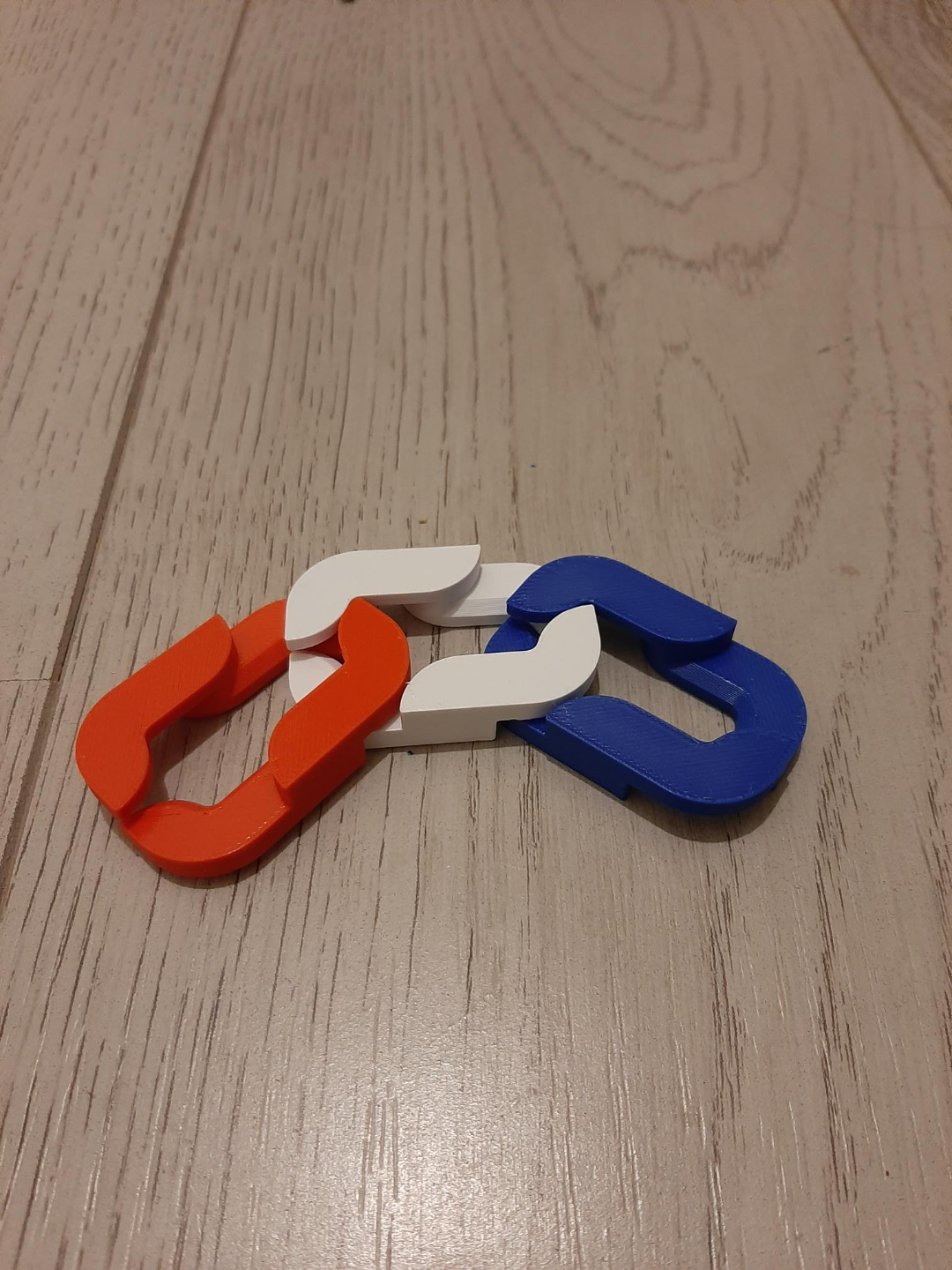 Logo Chain Flat