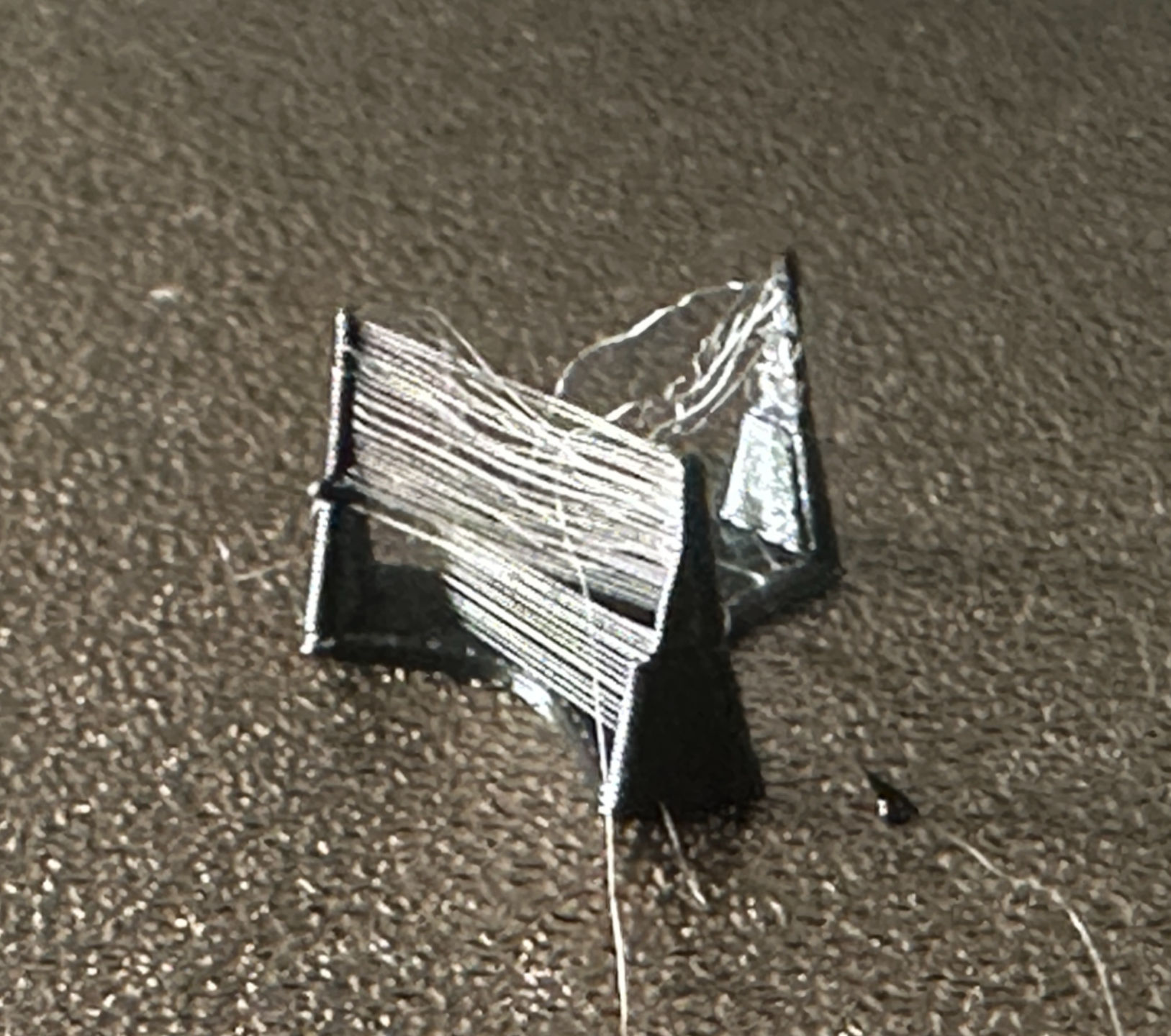 Miniature Stringing Test (0.18g / 6cm filament)