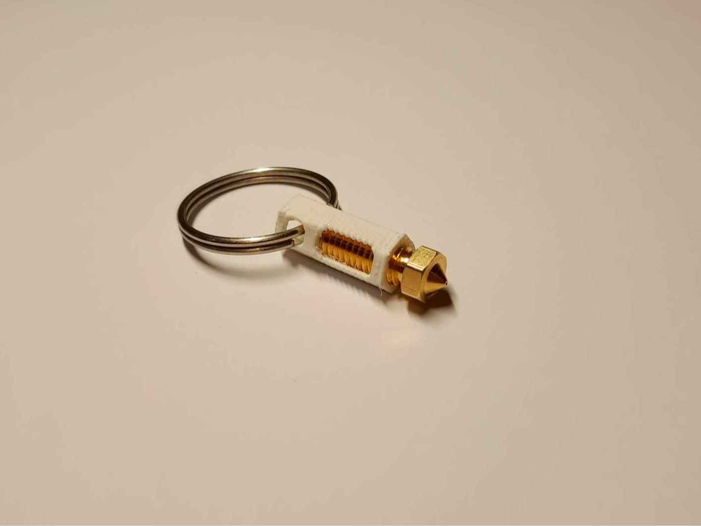 Stylish Hollow Nozzle Keychain