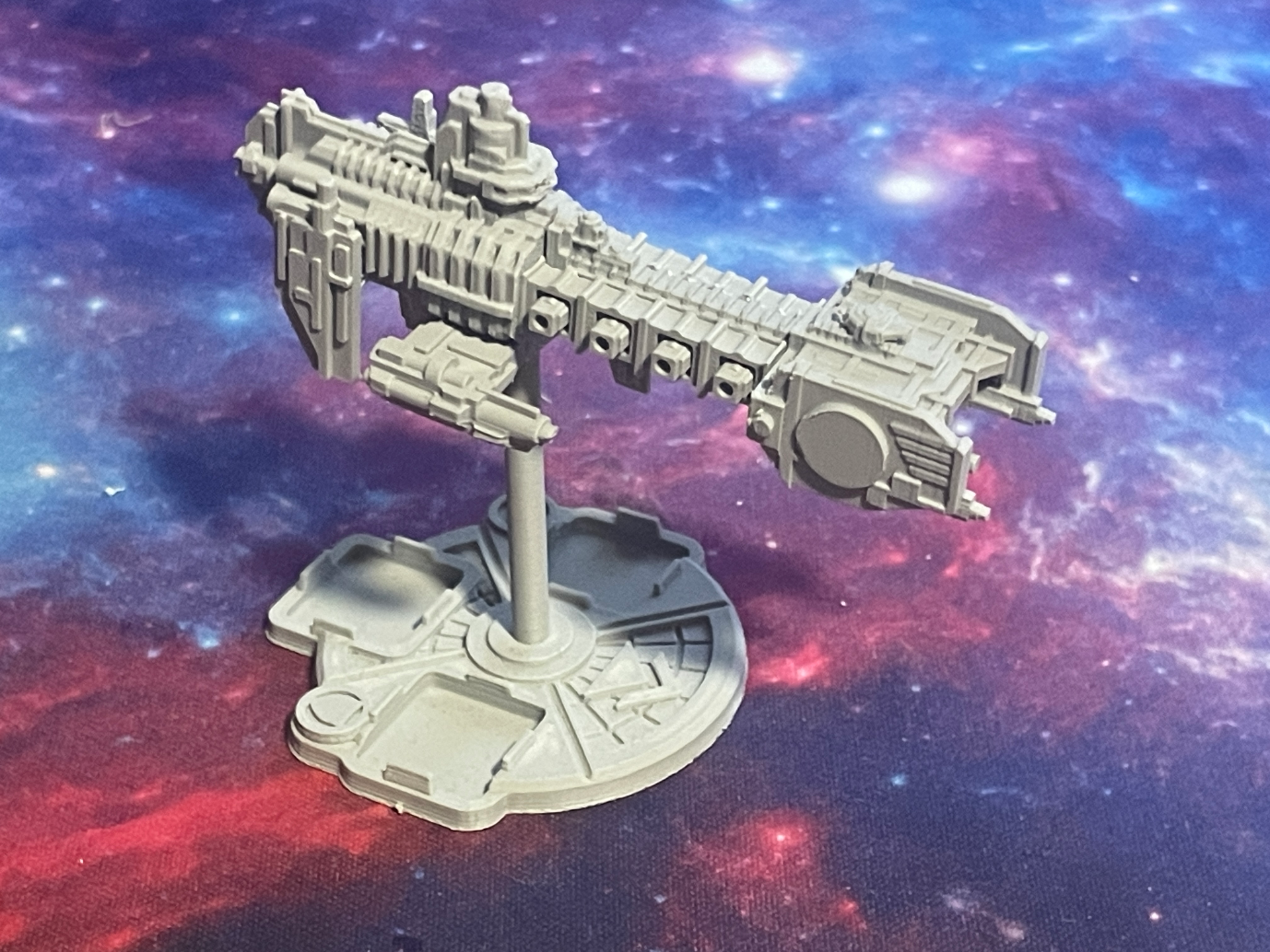 BFG Space Marines Strike Cruiser