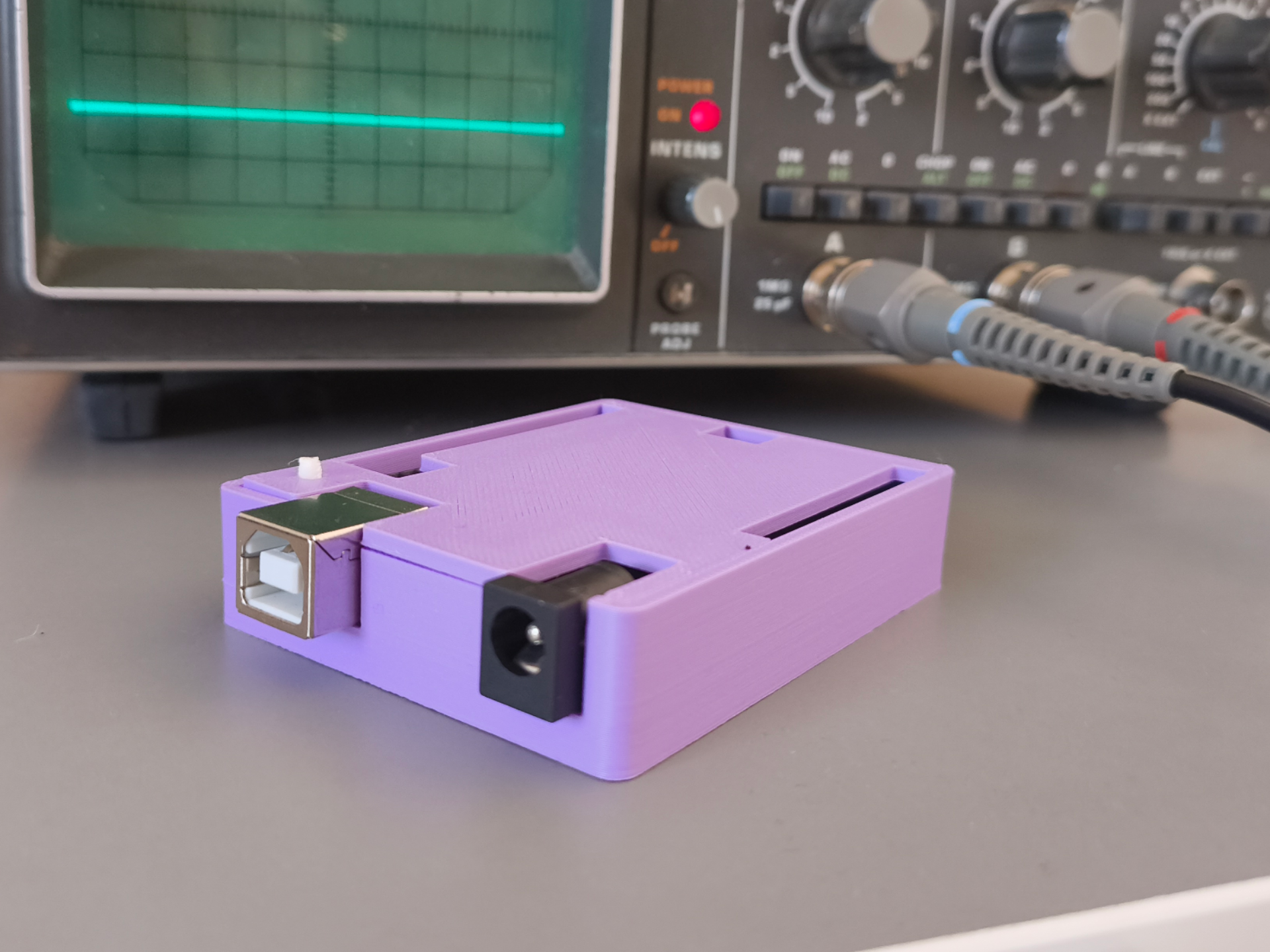 Arduino Uno Case with pressable reset button