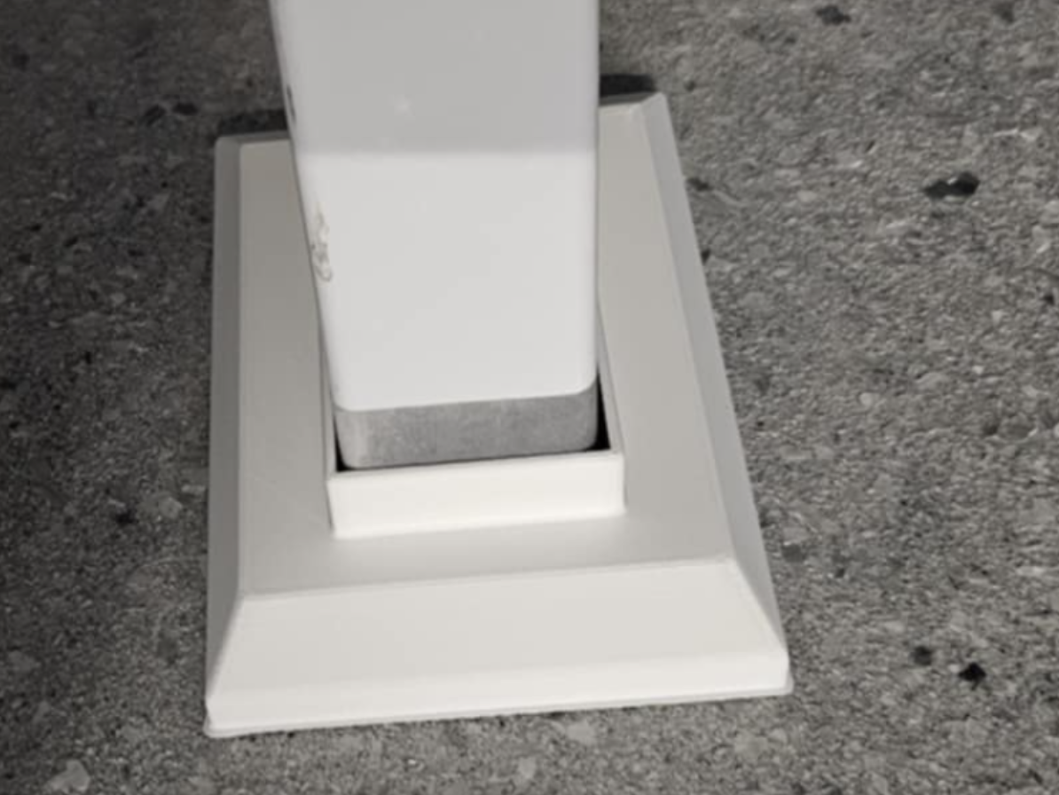 Bollard base shroud