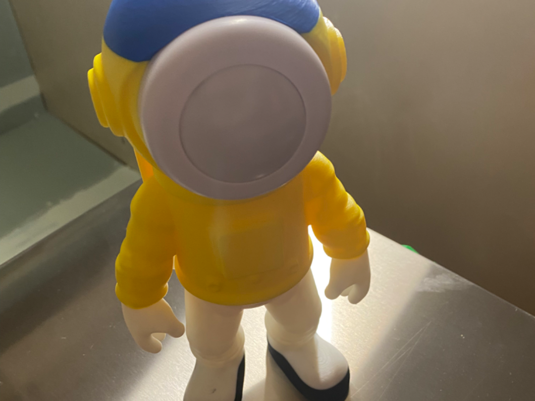 Astronaute puck light