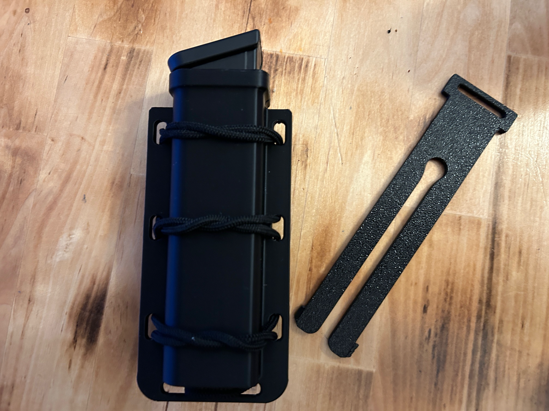 AAP-01/Glock Quick Draw Taco Pouch - MOLLE Mounted