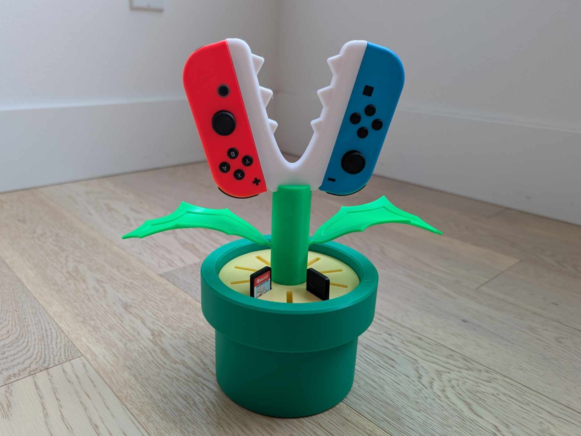 Piranha Plant Joycon Grip/Holder