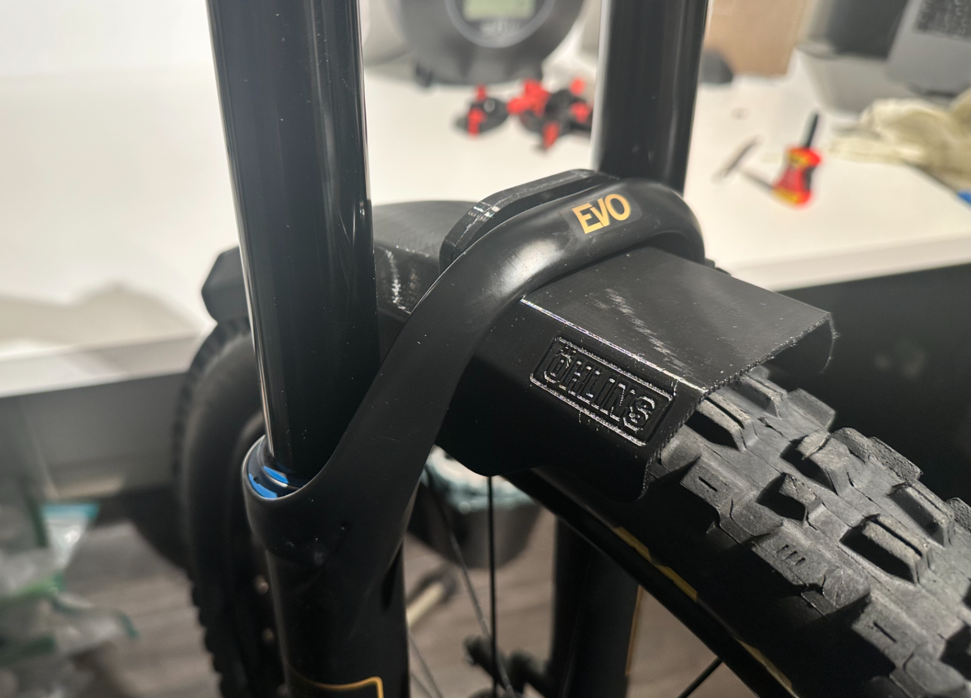 Mudguard for Öhlins RXF36 mtb fork