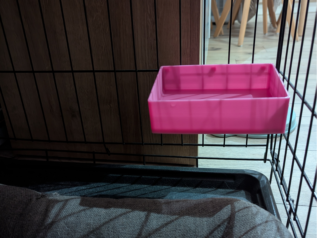 Dog bowl to hang in the cage