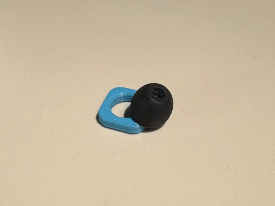 Loop earplug (noise reduction)
