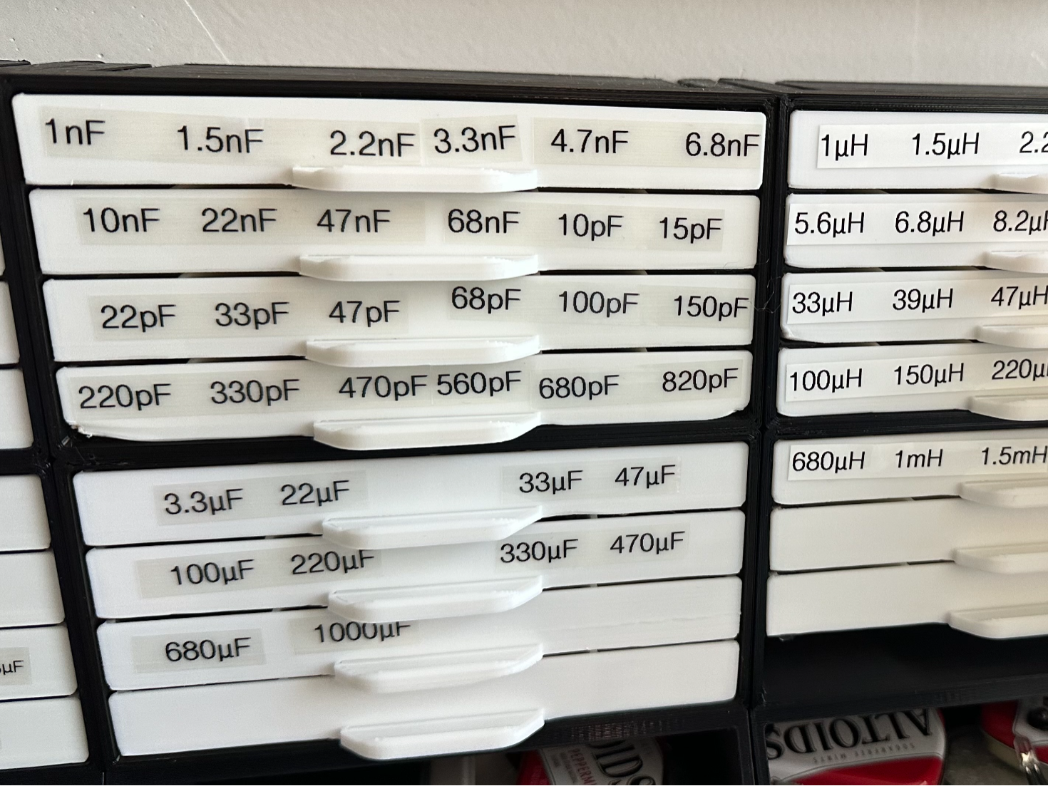 Electronic Parts Organizer