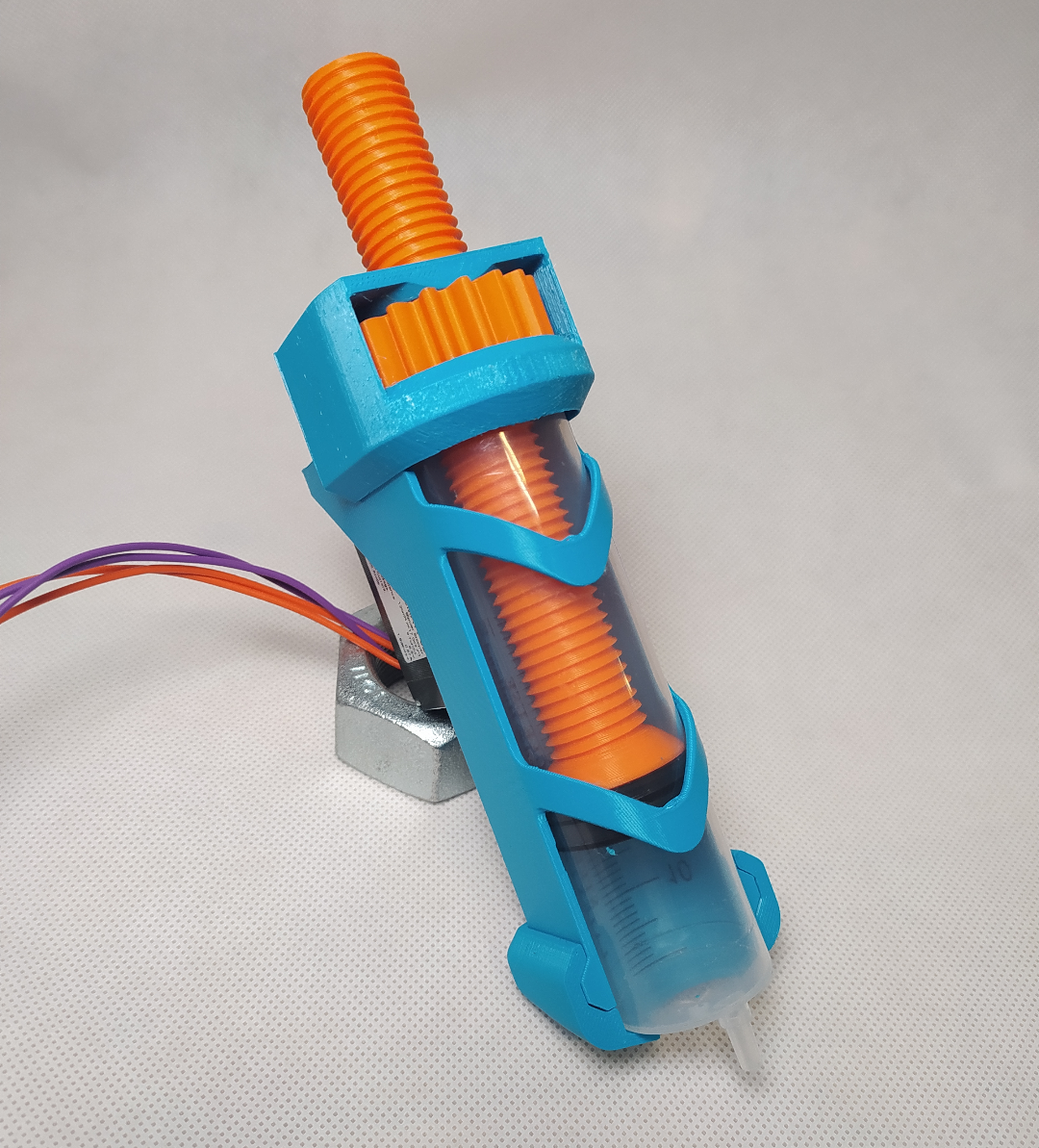 Thick paste extruder