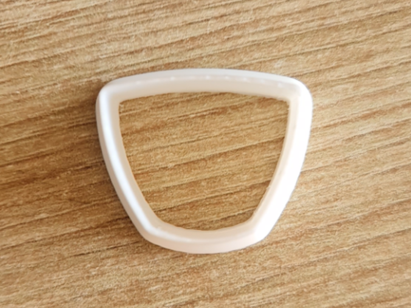 medium trapezium cutter