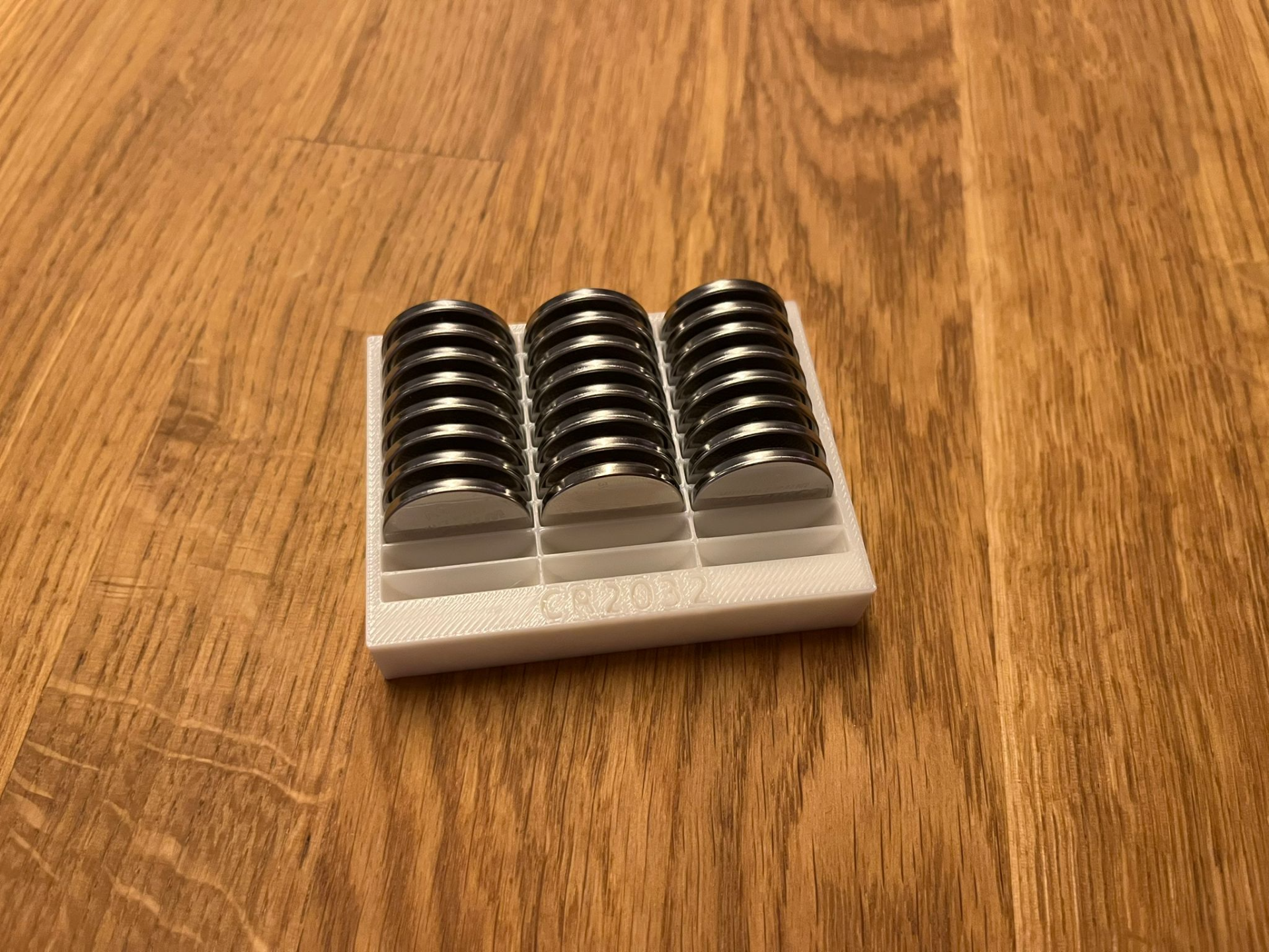 CR2032 battery holder / dispenser (30x)