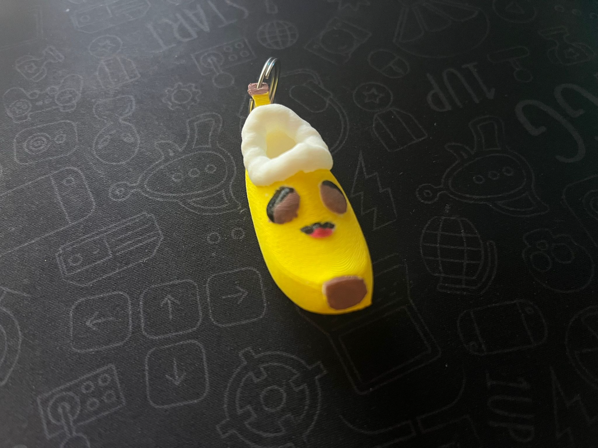 Banana Slippers Keychain (Nana Slippies)