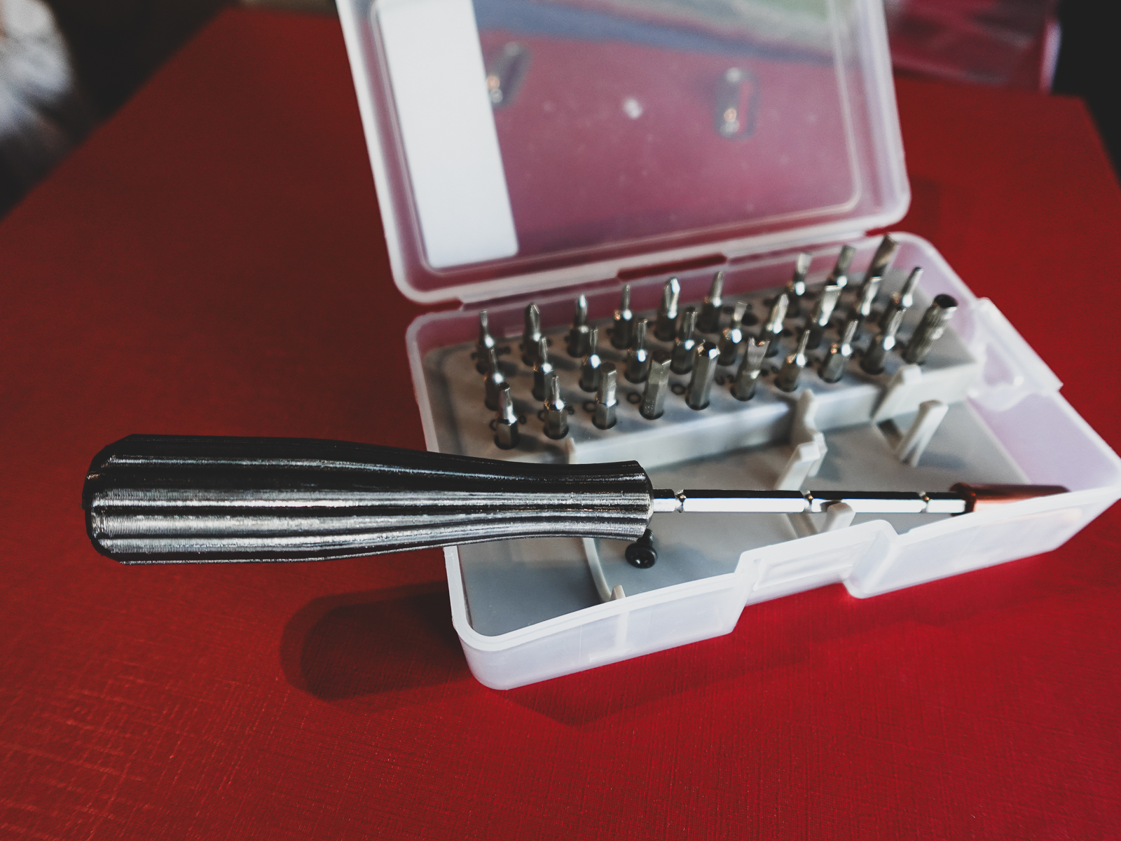 Compact Bit Driver