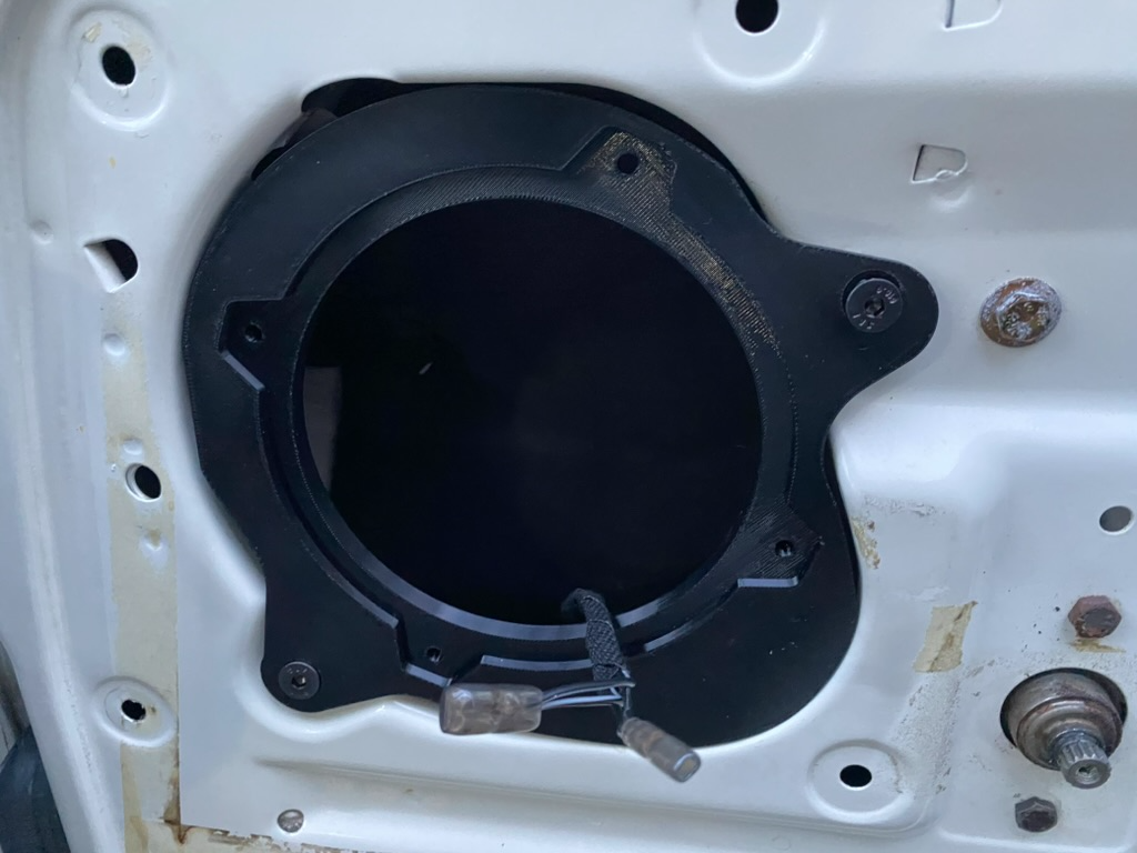 Volkswagen T3 130mm FlexMount speaker adaptor