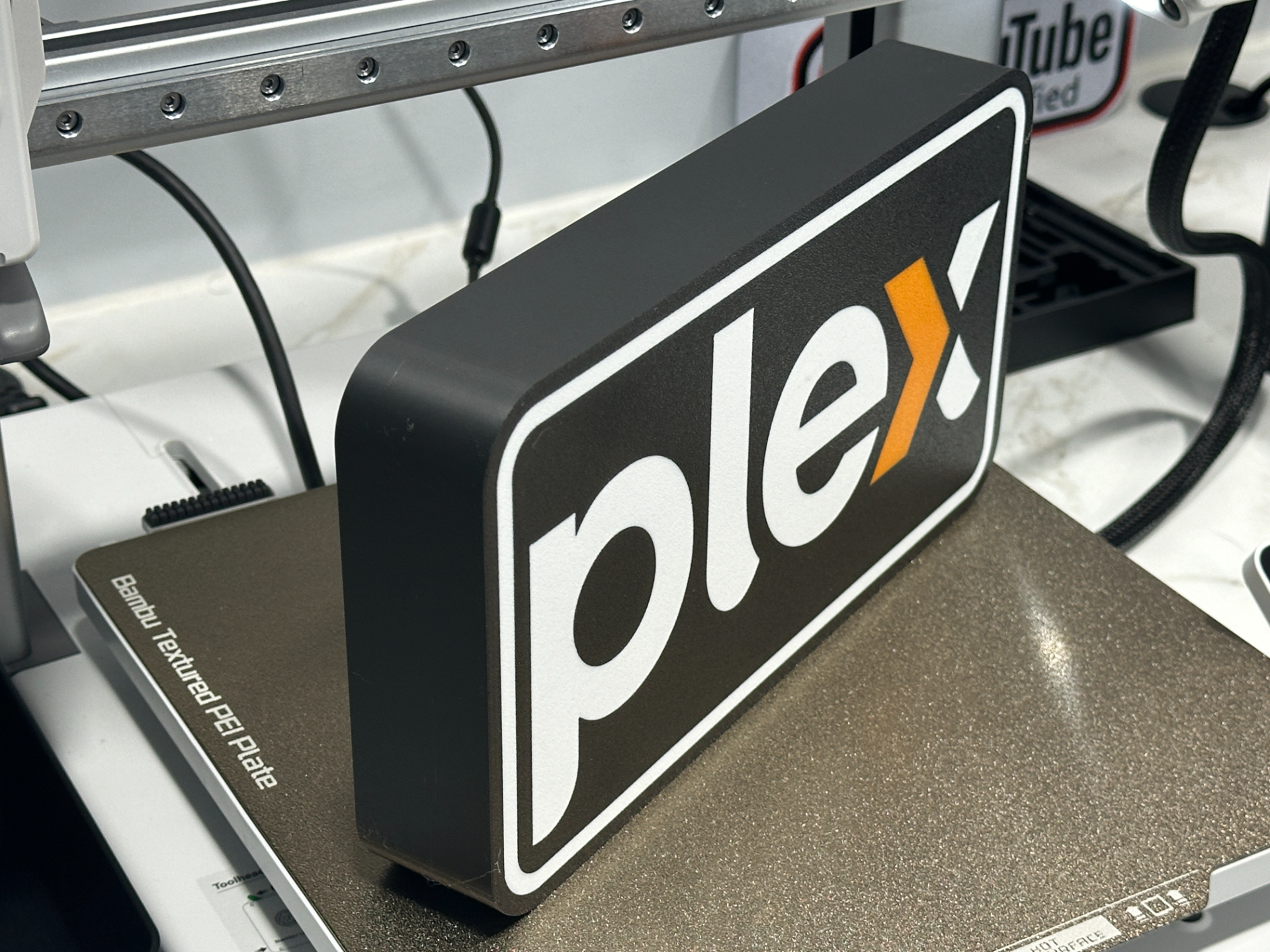 Plex Logo Lightbox
