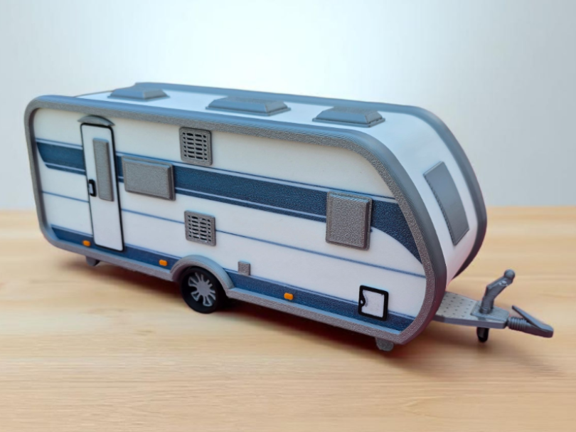 Wohnwagen - Caravan Hobby deluxe 560 KMFE