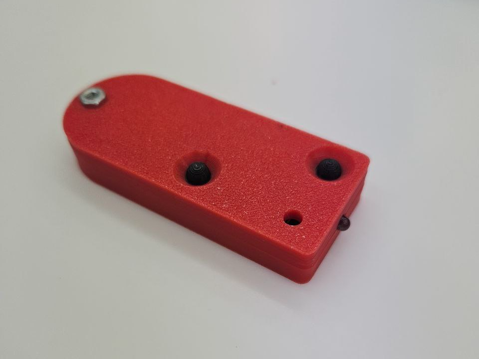Garage door key enclosure / Blind key enclosure