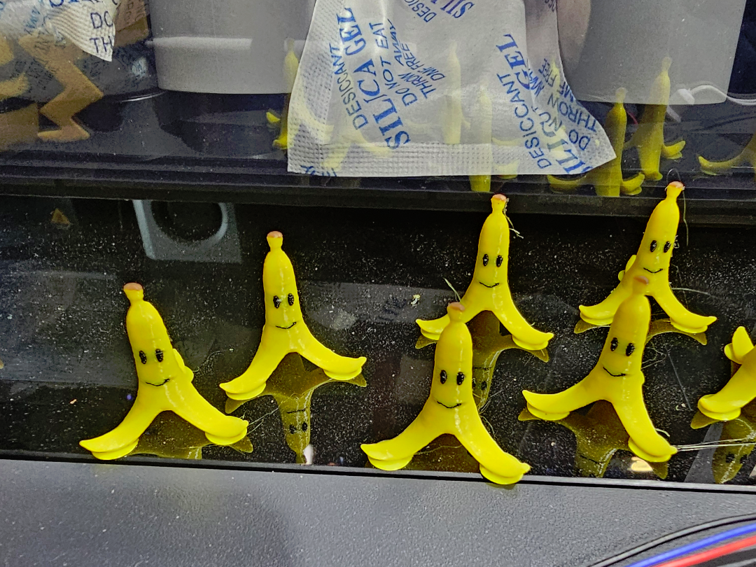 Banana Mario Kart Remix multi-Colour
