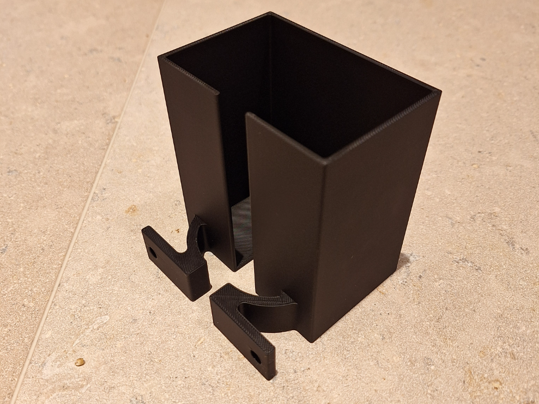 Tesla Mobile Connector Holder