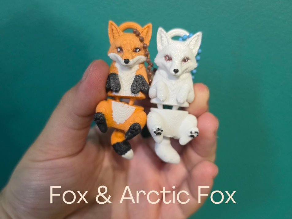 Fox & Arctic Fox - Articulated Animal Keychain
