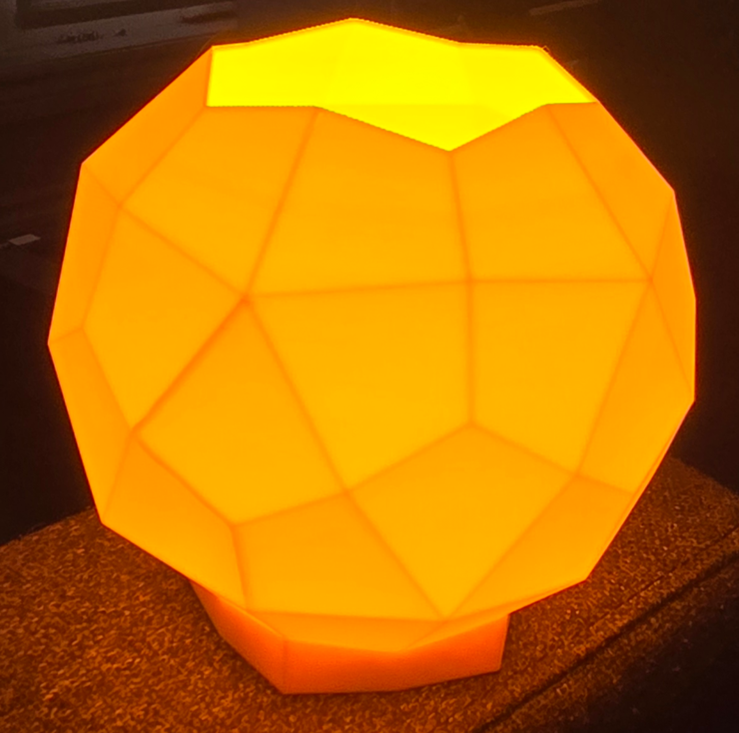 polyhedron lamp