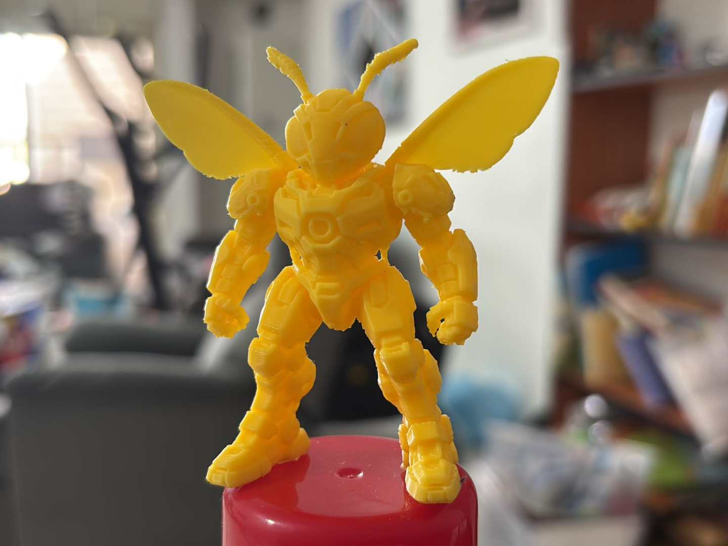 Bots: Insect Mech Type Bee