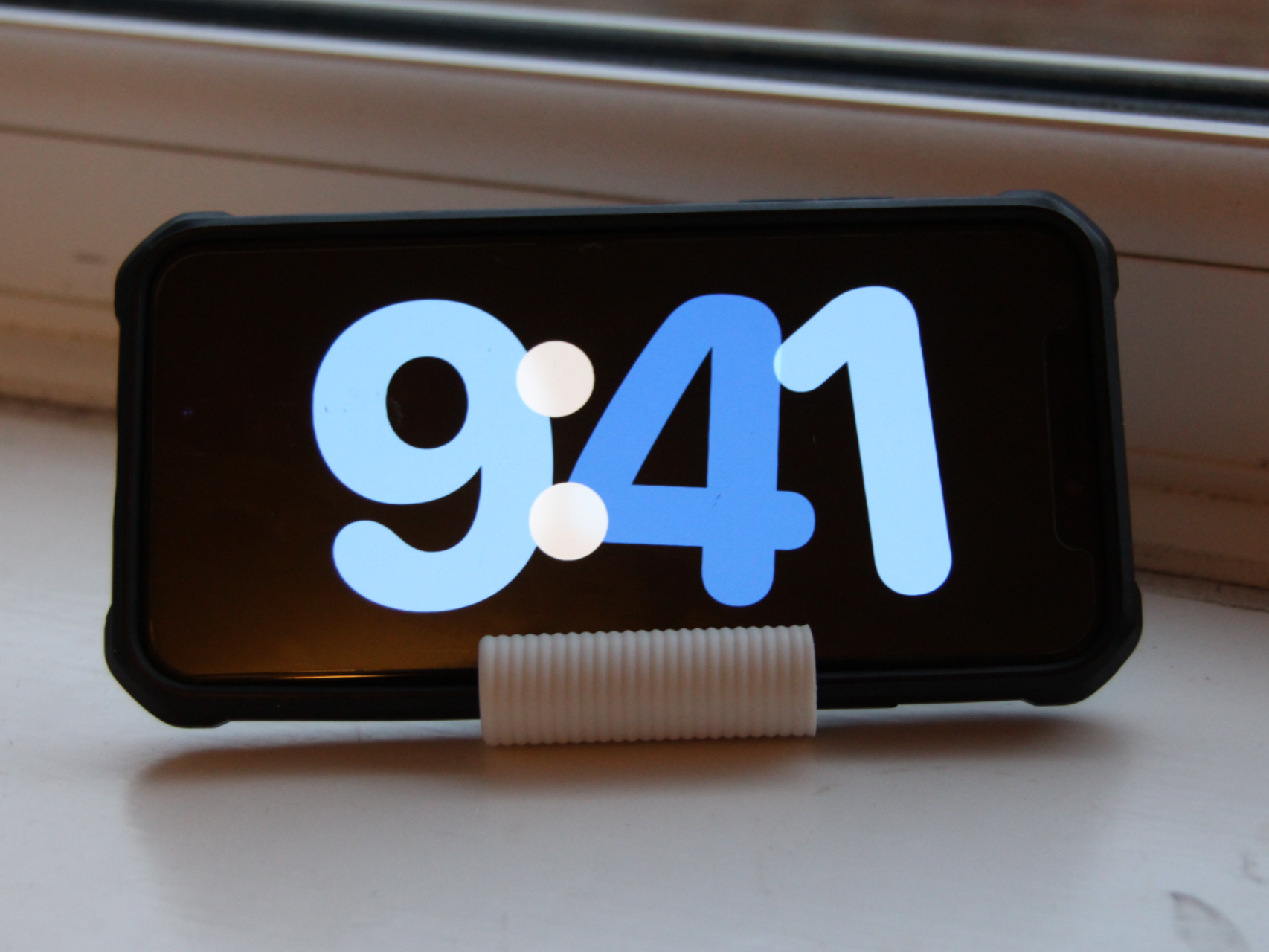 Phone standby dock! (13G Filliment)