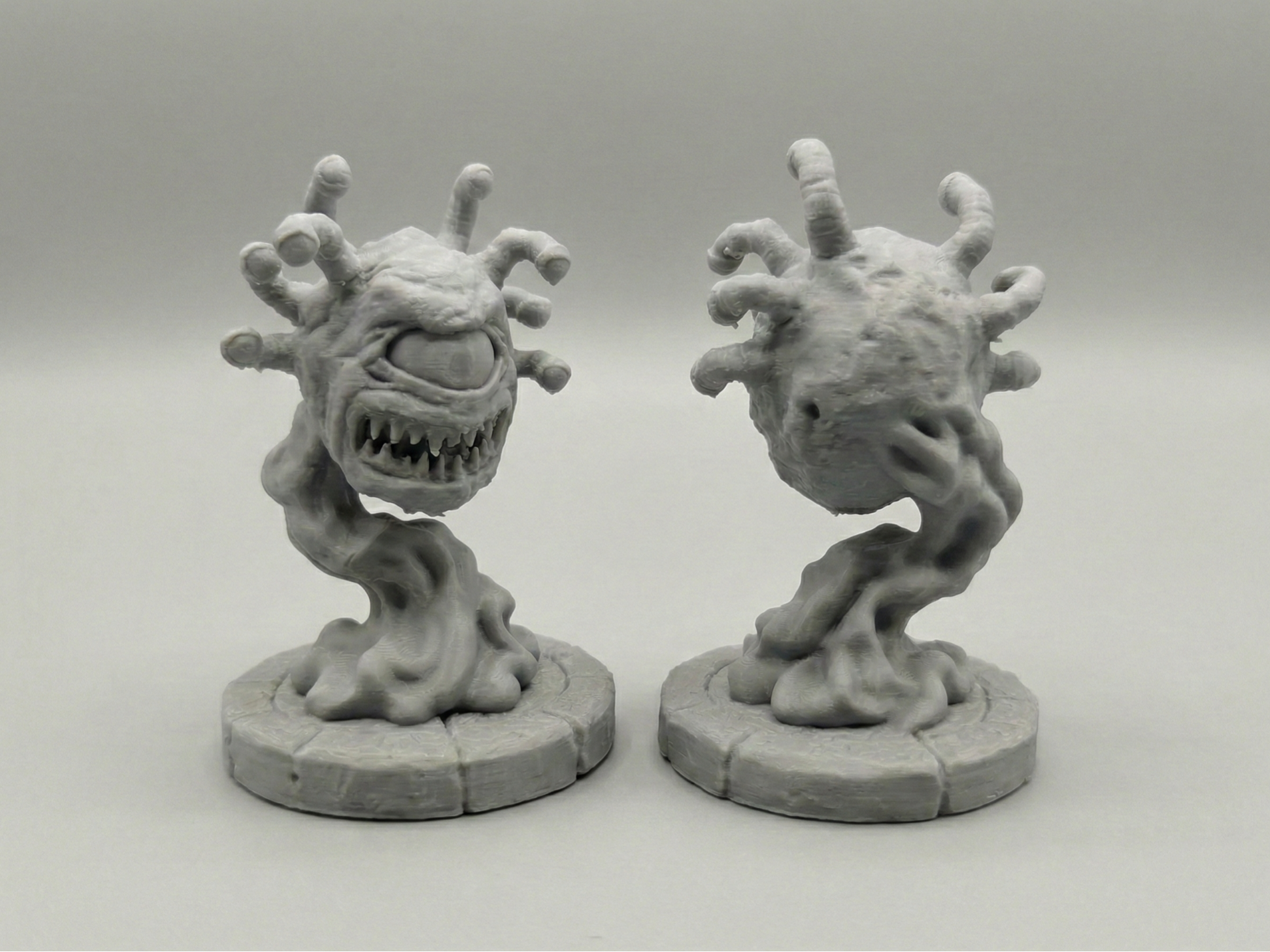Floating All-Seeing Eye Tyrant - Dungeon Monster