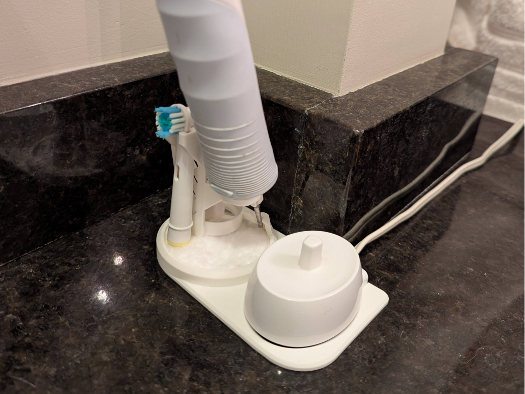 Ultimate Electric Toothbrush Clean Caddy