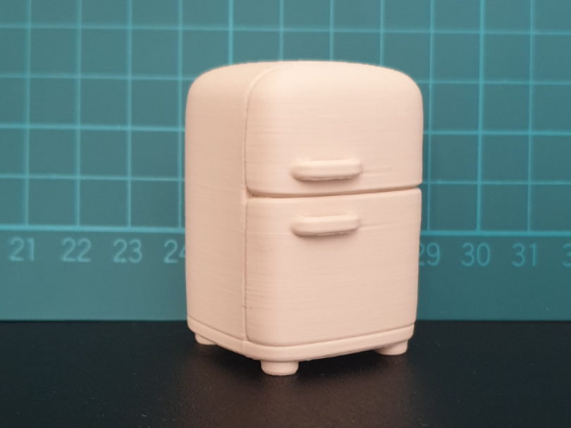Retro Kitchen Fridge - 1:24 Scale