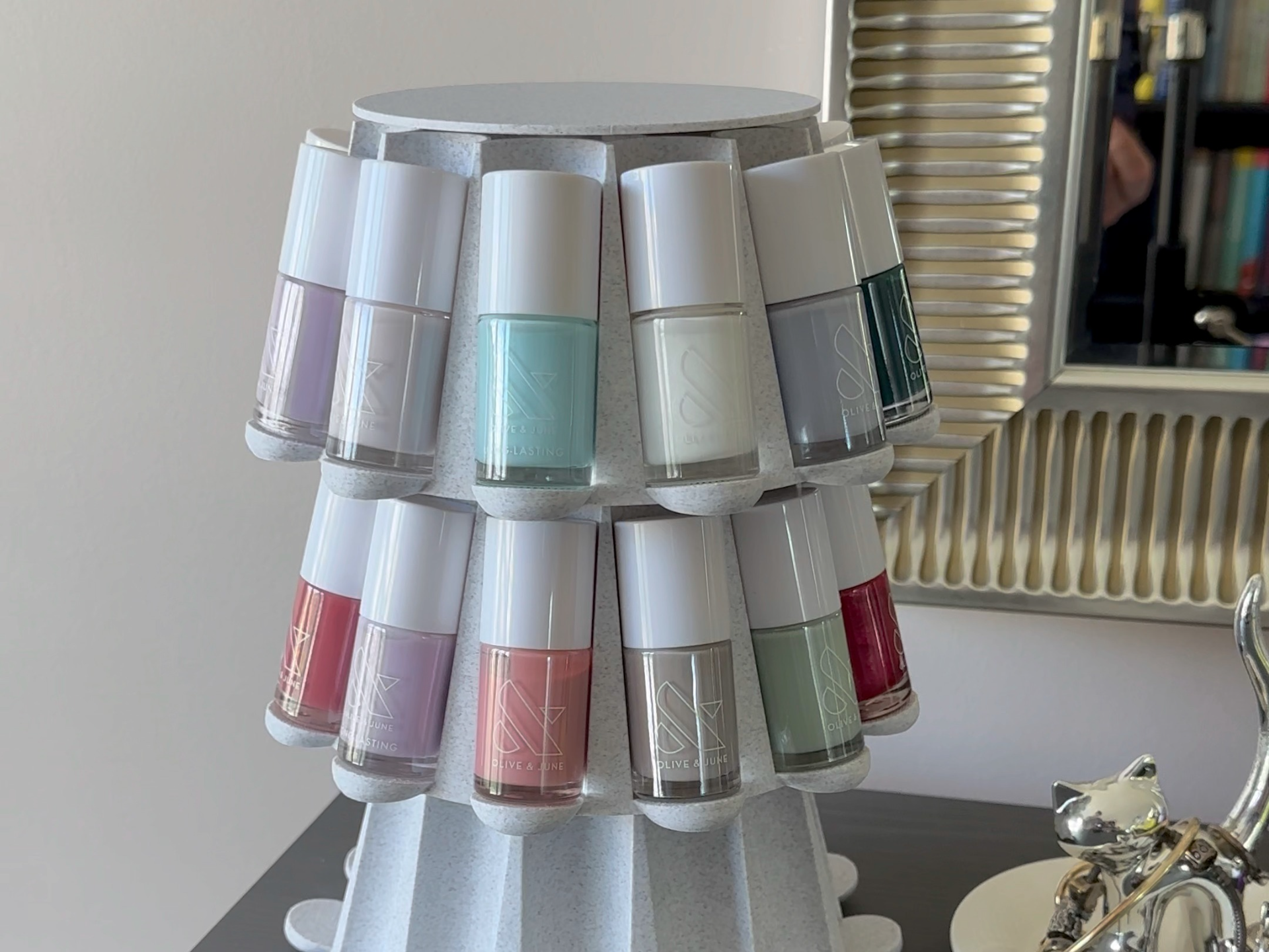 Modular Finger Nail Polish Spinner