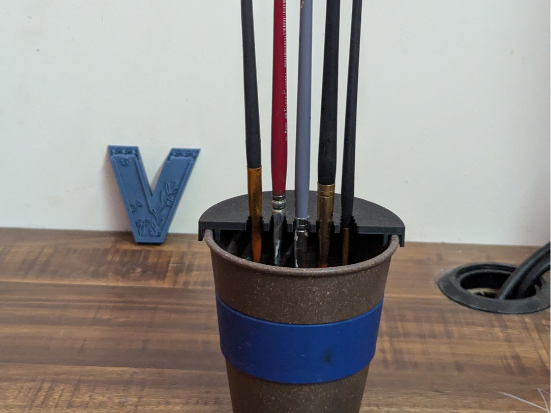 Customisable Minimalist Universal Brush Dryer